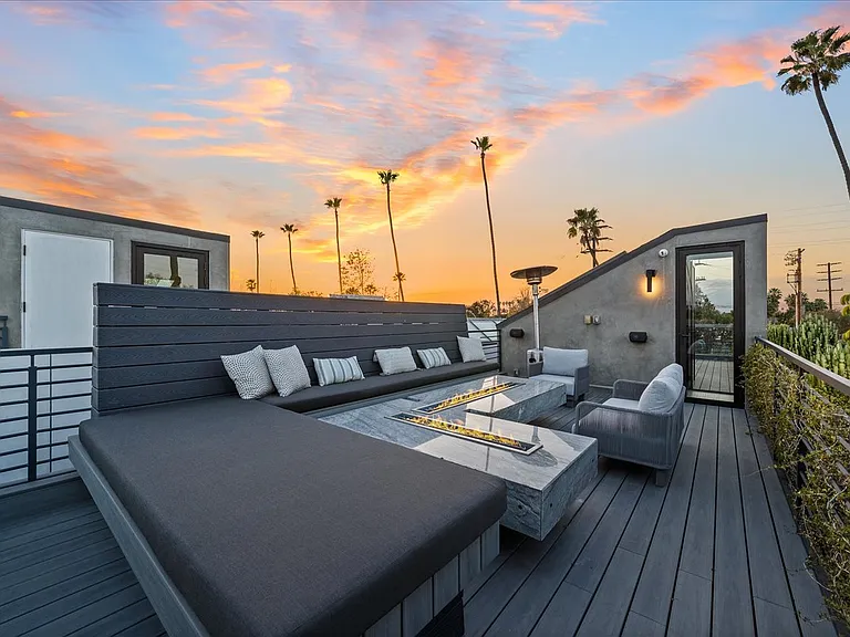 840 California Ave — Photo 30