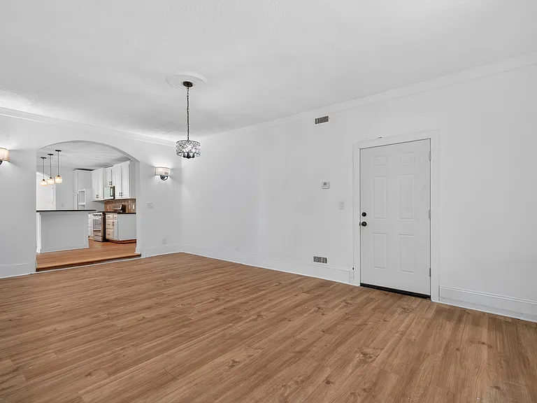 797 Passaic Ave #1 — Photo 4