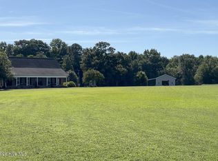 642 Enoch Rd, Clinton, NC 28328
