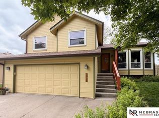 3924 S 155th St, Omaha, NE 68144