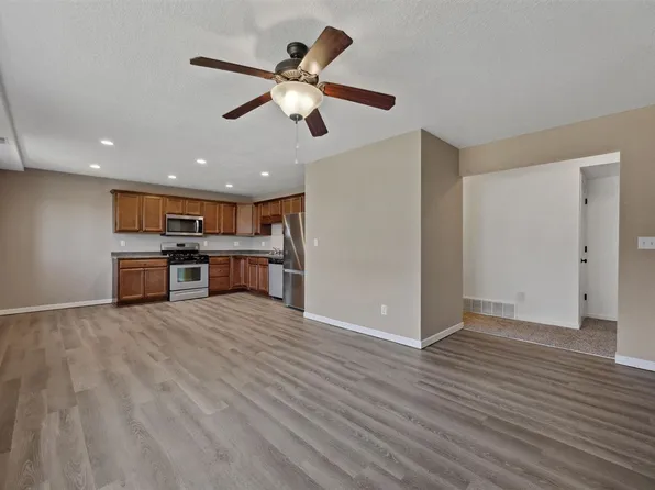 3107 Johnson Ave NW APT 1, Cedar Rapids, IA 52405