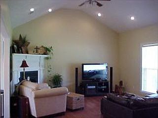 2nd image of 1422 Cedar Creek Ln