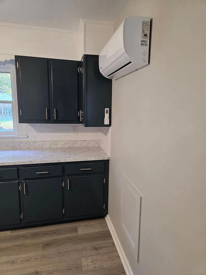 Cute 2 bed 1 bath home for rent. — Photo 4