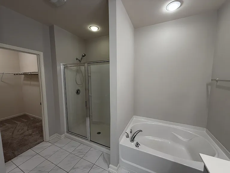 9412 Alpine Park Ct — Photo 3
