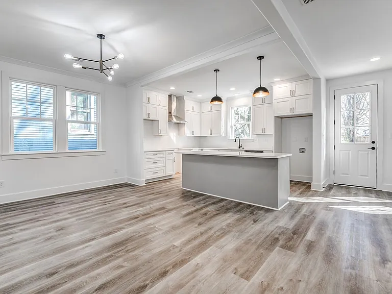1697 Foster Ave — Photo 4