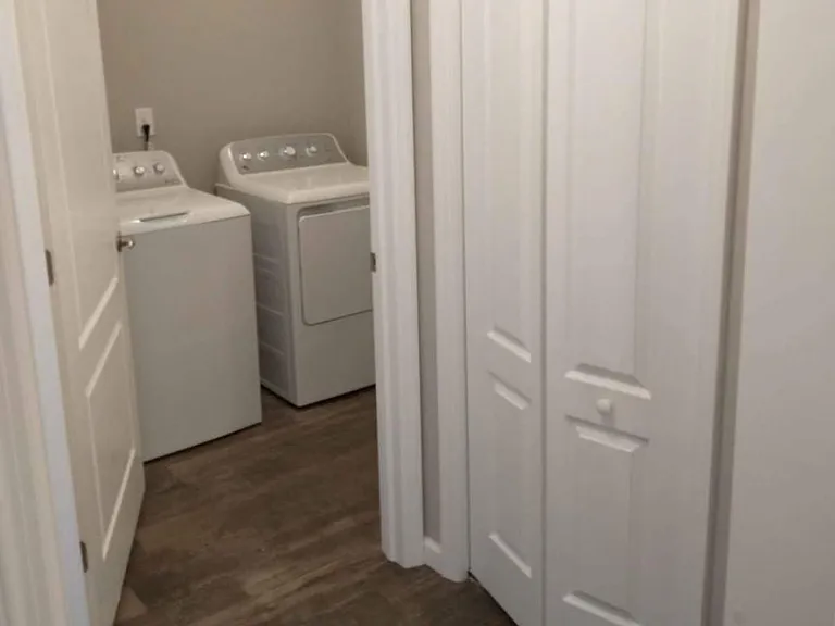 6013 Cameron Dr #1-2 — Photo 15