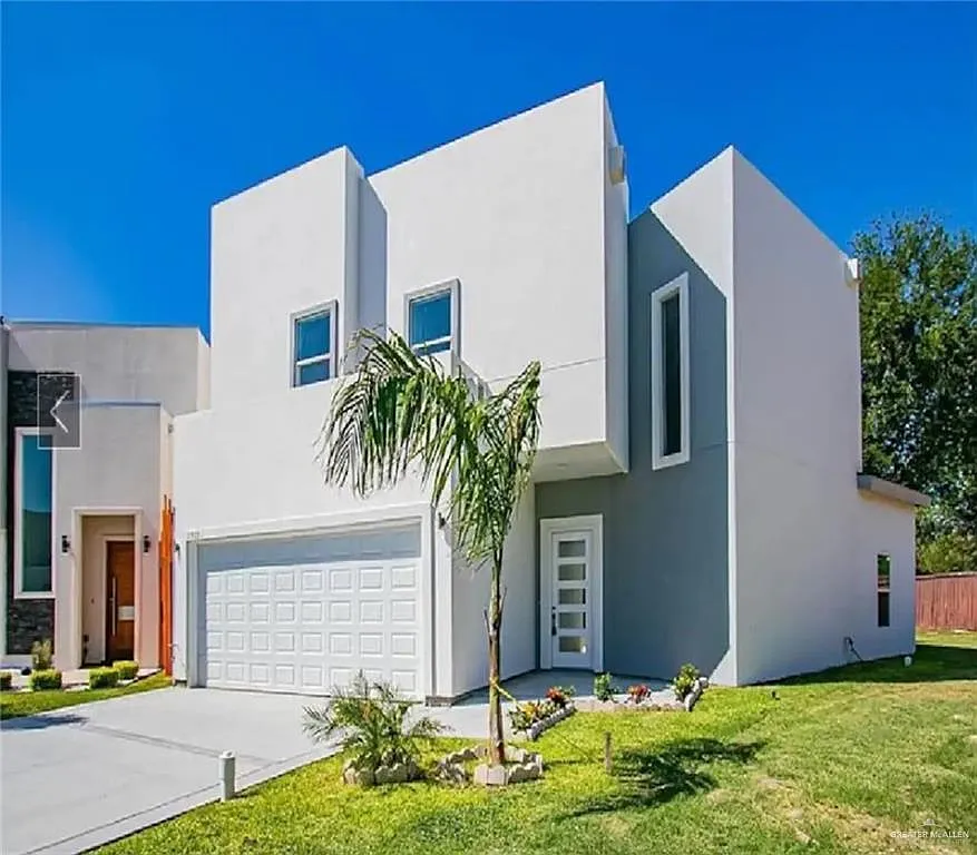 4 bed, 4.0 bath, 2341 sqft, $2,650 — Photo 1