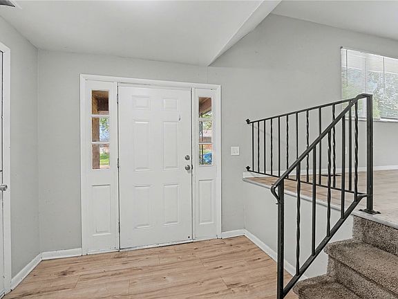 5th image of 4718 Belcourt Dr