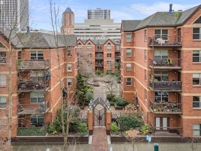 1500 SW Park Ave APT 303, Portland, OR, 97201