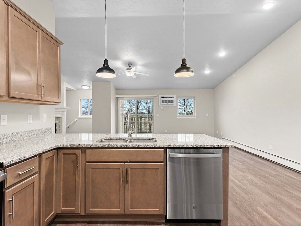 1st image of 2951-2961 Sabal Oak Dr #2971-6