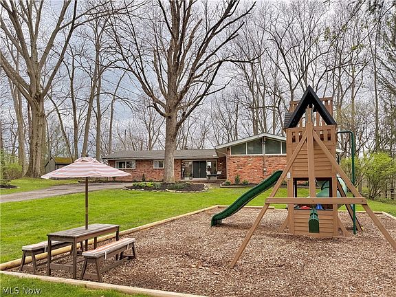 4th image of 3169 Hilltop Point Cir