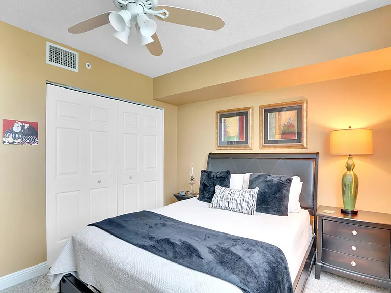 610 Clematis St #401 — Photo 14