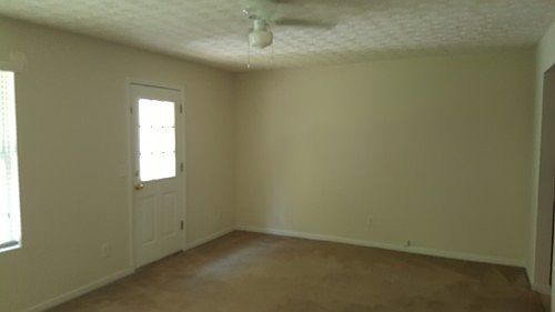 5th image of 1359 Hollenbeck Ln