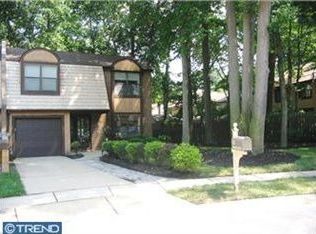 25 Goshawk Ct, Voorhees, NJ 08043