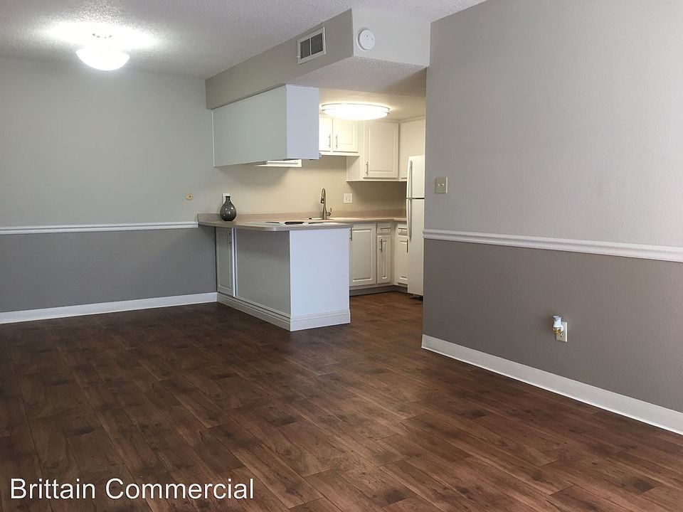 1st image of 4942 Stamas Ln APT 1