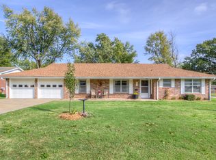 1434 Lariat Dr, Bartlesville, OK 74006