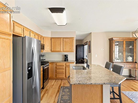 5th image of 1150 Pipestone Ct