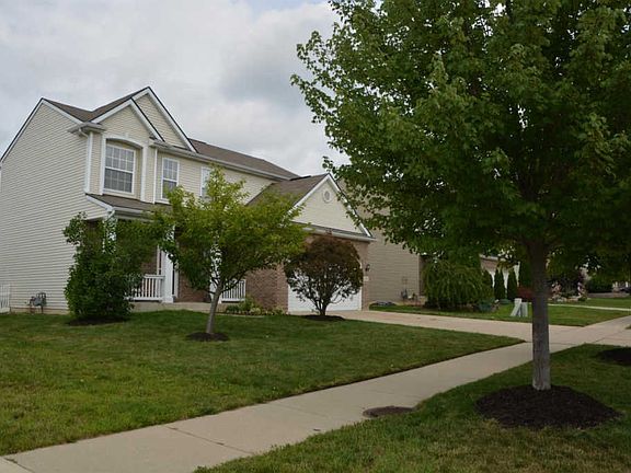 3rd image of 6252 Aspen Way
