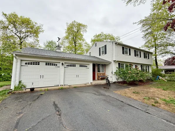 5 Hampton Road, Enfield, CT 06082
