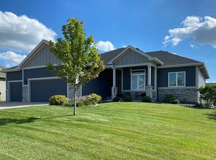 2203 NE 13th St, Ankeny, IA 50021