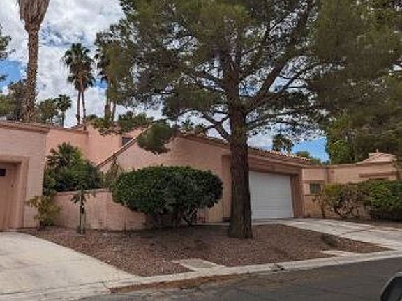 2nd image of 3222 Brookfield Dr