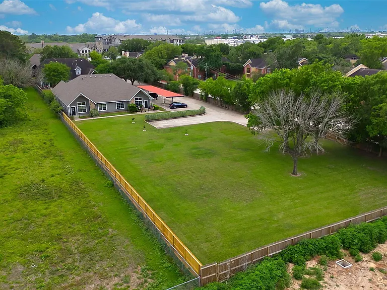 770 Hunt Rd #314 — Photo 26