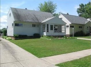 12418 Woodward Blvd, Garfield Heights, OH 44125