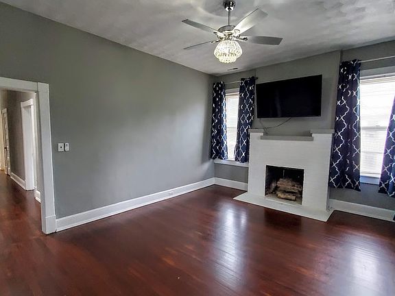 5th image of 511 Hampton Pl #B