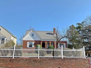 2810 E Side Dr #BASEMENT, Alexandria, VA 22306