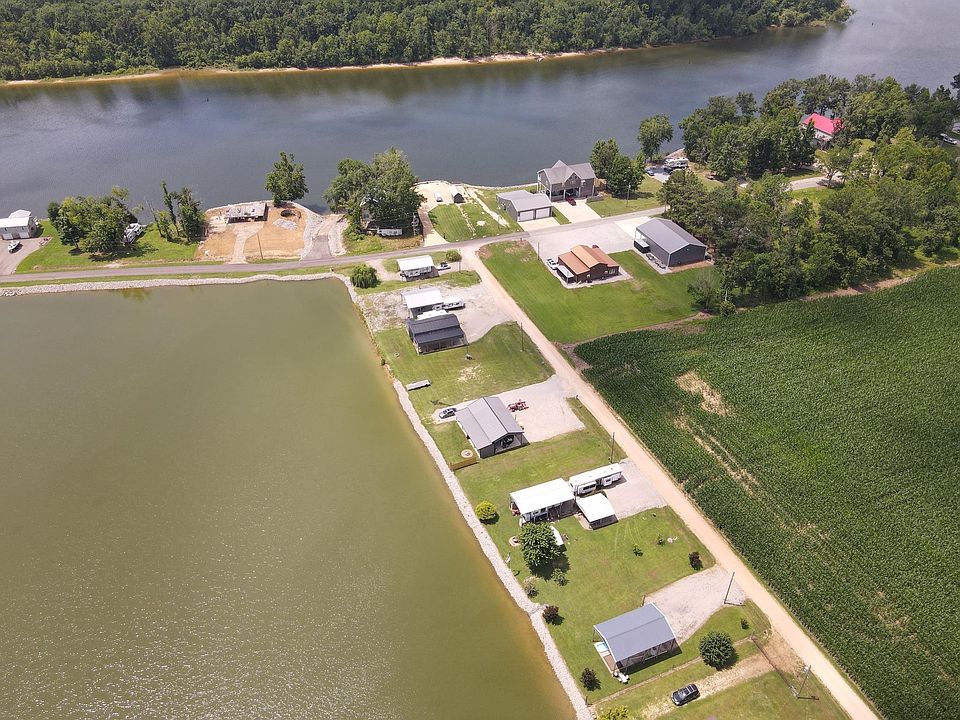 1st image of 64 Retriever Loop Lot 230-232