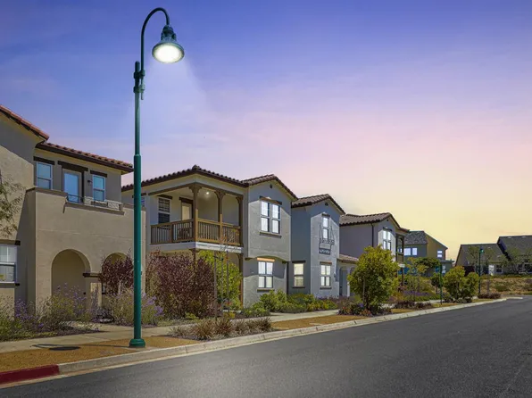 493 Hood Way, Marina, CA 93933