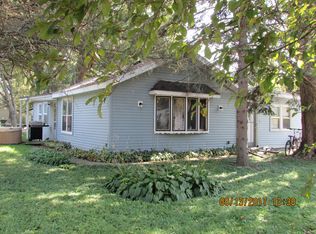 2712 Cameron St, Delavan, WI 53115