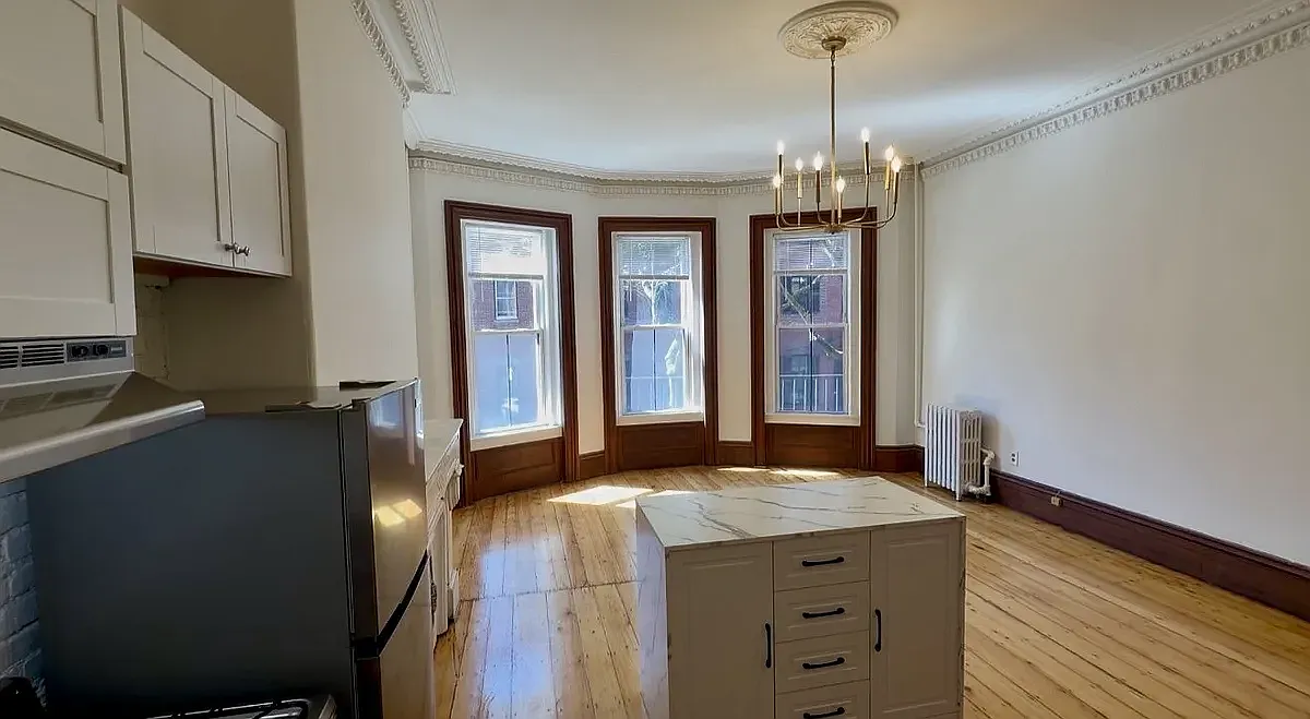 1 bed, 700 sqft, $3,500 — Photo 4