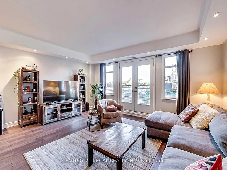 500 Richmond St W #Penthouse 24 — Photo 4