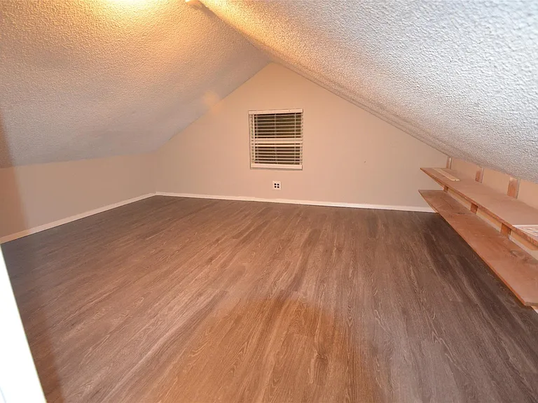 5307 Sweetwind Ln — Photo 13
