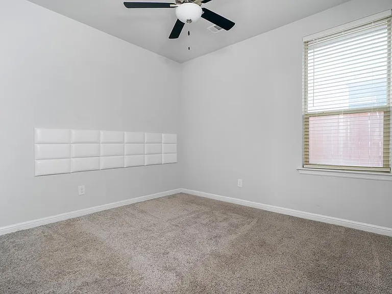 7100 Thomas Paine Rd — Photo 30