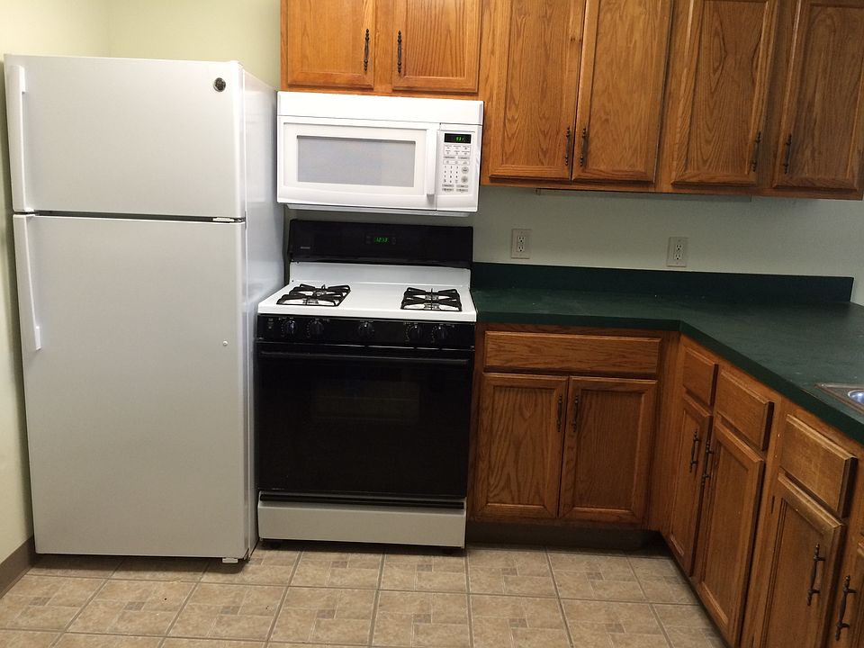 Updated Kitchen with Microwave