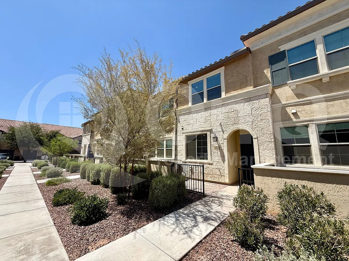 2 bed, 2.0 bath, $1,900 — Photo 2