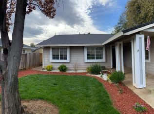 3520 Adams Ln, Redding, CA 96002