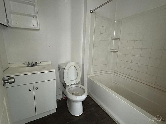 5th image of 1328 Manss Ave