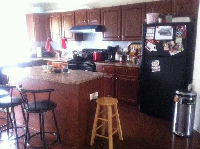 2416 E Boston St — Photo 1