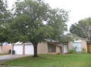 1325 Clover Dr, Angleton, TX 77515