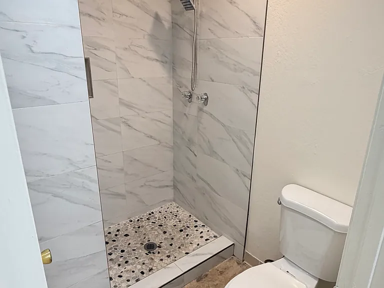 300 Tradewinds Dr — Photo 10