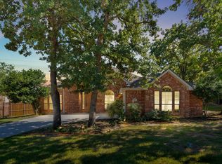 3217 Hidden Springs Dr, Corinth, TX 76210