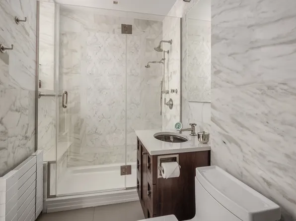 575 Park Avenue image 17 of 28