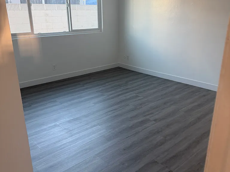 3458 W 67th St #1 — Photo 17
