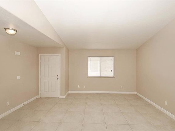 5th image of 7324 Young Doe Ave