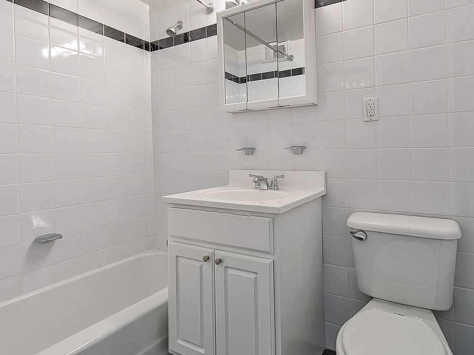 1st image of 305 E 86th St APT 21pw