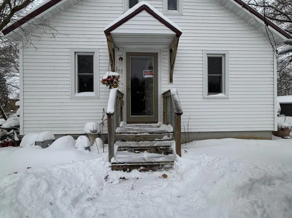 111 2nd Ave N, Pease, MN 56363