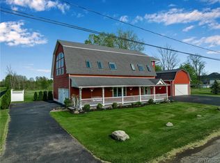 6197 Dye Rd, Akron, NY 14001